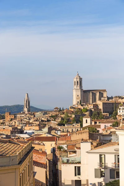 Średniowiecznej dzielnicy Gerona. Costa Brava, Katalonia, Hiszpania. — Zdjęcie stockowe