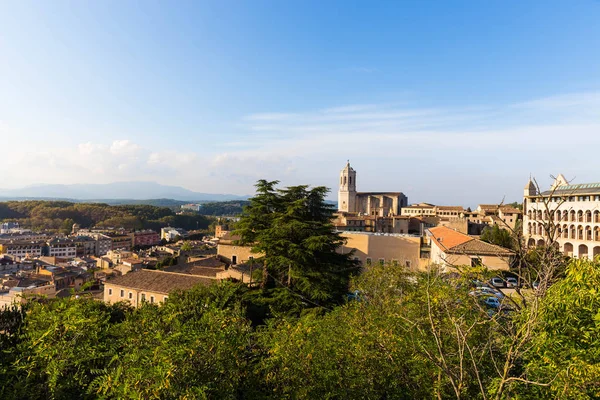 A középkori negyed Gerona. Costa Brava, Katalónia, Spanyolország. — Stock Fotó