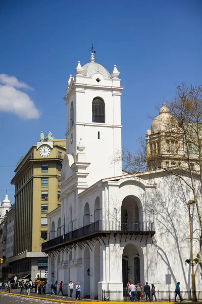 Cabildo building in Buenos Aires, Argentina. Located at the May square, was the town hall of Buenos Aires 1580-1821, now is National Historical Museum of the Cabildo and the May Revolution. — Stock Photo, Image