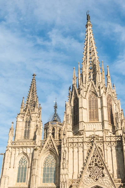 Facciata della Cattedrale Metropolitana Basilica di Barcellona (anche — Foto Stock