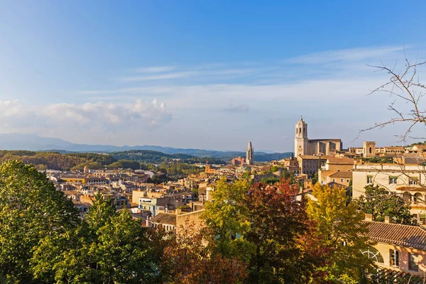 A középkori negyed Gerona. Costa Brava, Katalónia, Spanyolország. — Stock Fotó