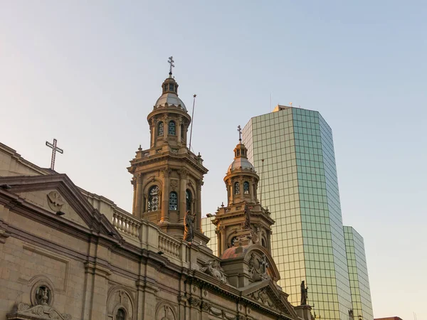 Katedra Metropolitalna w Santiago, na placu Armas. To jest t — Zdjęcie stockowe