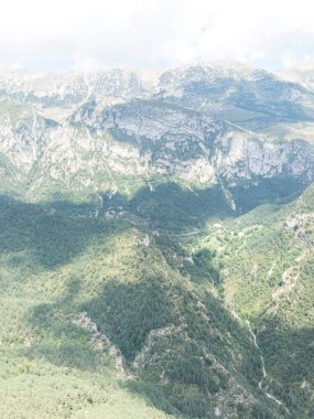 El Pedraforca masifinin görünümleri, t en amblem biridir