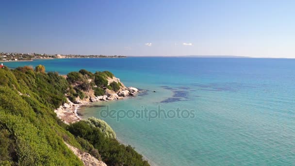 Μαλακό κύμα της θάλασσας στην αμμώδη παραλία — Αρχείο Βίντεο