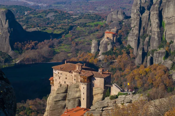 Opknoping klooster in Meteora van Kalampaka in Griekenland. De Meteora — Stockfoto