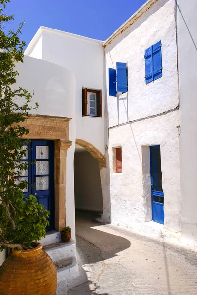 Traditionele architectuur van Chora dorp op Kythera eiland, Gre — Stockfoto