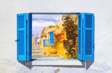 Yunanistan 'ın Santorini adasındaki Oia köyünün geleneksel mimarisi