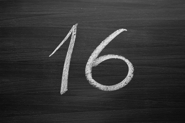 Number sixteen enumeration written with a chalk on the blackboard — Stock Photo, Image