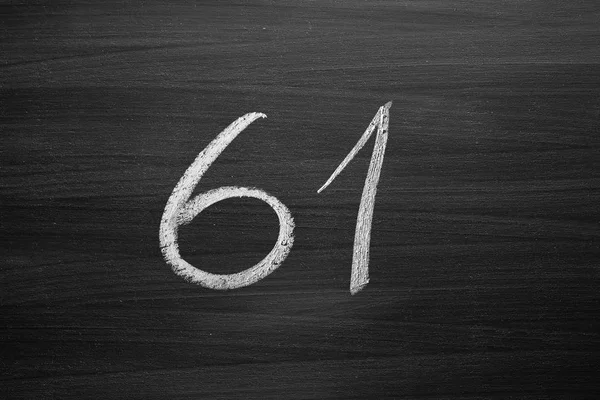 Bir Tebeşir tahtaya yazılan sayı altmış bir numaralandırma — Stok fotoğraf