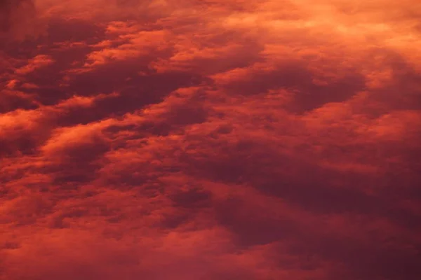 Red sunrise cloudscape, top view — Stock Photo, Image