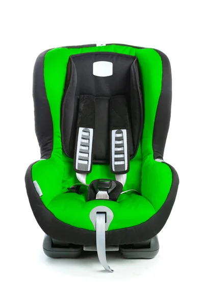 Μωρό κάθισμα αυτοκινήτου, πράσινο χρώμα, απομονώνονται σε λευκό — Φωτογραφία Αρχείου