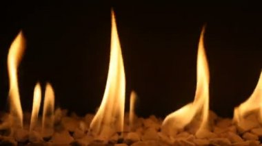 Yanan ateşi, döngü hazır zemin ile gaz şömine