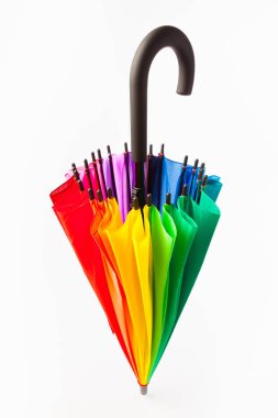 Çok renkli şemsiye üzerinde beyaz izole