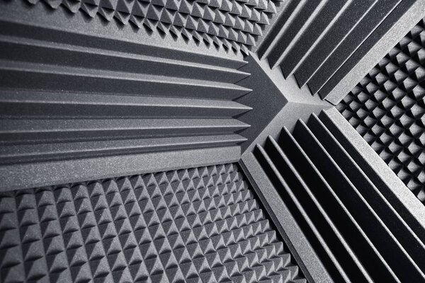 Акустический пенопоглотитель и басовые ловушки для звукопоглощающего фона
