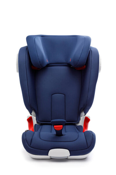 детское автокресло, изолированное на белом
