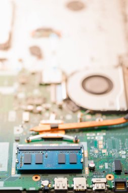 ram so-dimm ddr4 bellek modülü, yakın görüntü