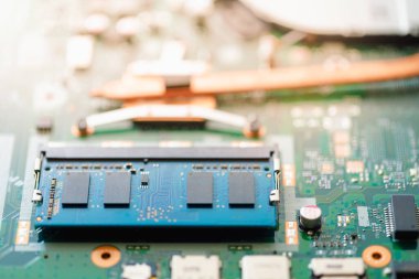 ram so-dimm ddr4 bellek modülü, yakın görüntü