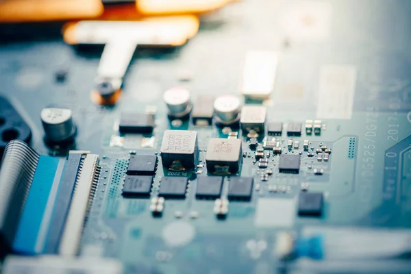 Leiterplattenkomponenten Elektronik Glänzender Hintergrund — Stockfoto