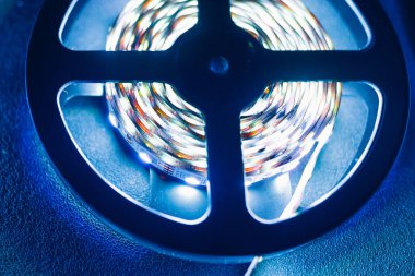 mavi ışıklı şerit rulo