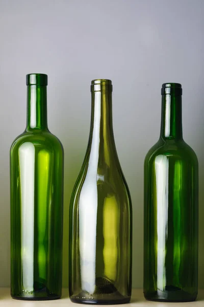 Empty Wine Bottles Gray Background — Stock Photo, Image