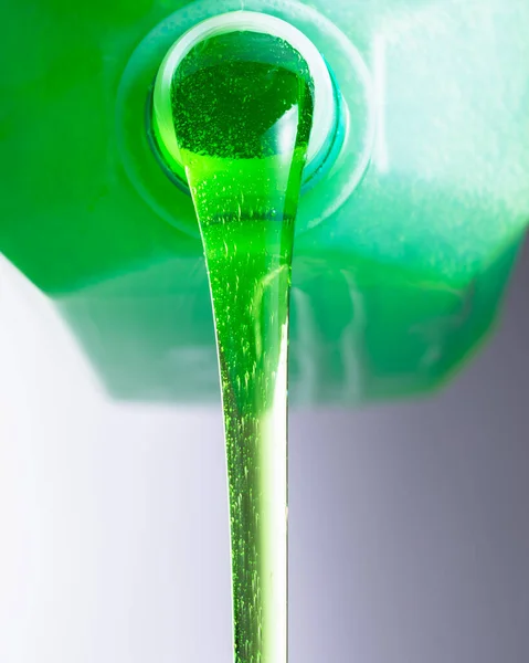 Pouring Liquid Soap Close View — Stock Photo, Image