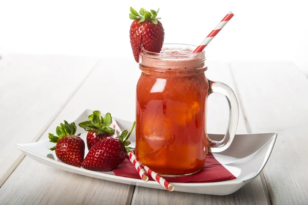 Strawberry smoothie in a glass jar — Stock Photo, Image