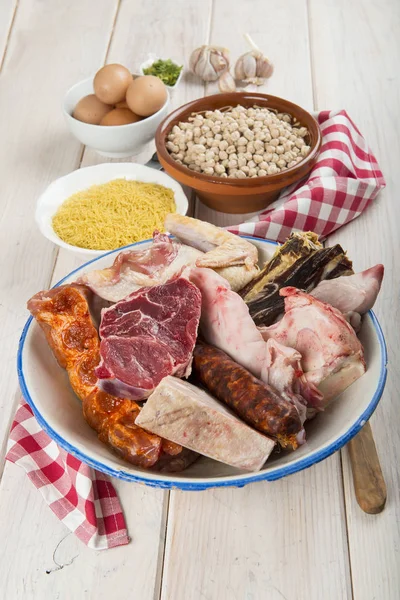 Cocido a Spanish stew with assortment of meat and chikpeas — Stock Image Cocido a Spanish stew with assortment of meat and chikpeas Stock Image