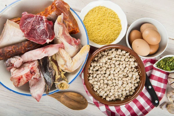 Cocido a Spanish stew with assortment of meat and chikpeas — Stock Image Cocido a Spanish stew with assortment of meat and chikpeas Stock Image