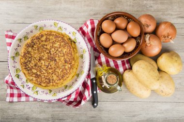 İspanyol patates omlet