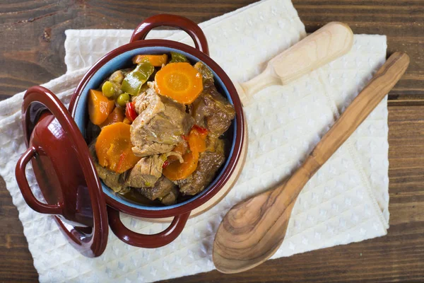 Veal ragout in a porcelain casserole — Stock Photo, Image