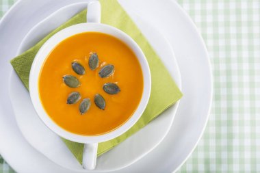 Noel için kremalı balkabağı çorbası