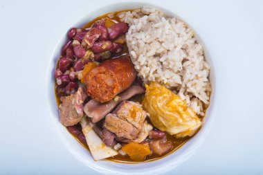 Portekizce feijoada