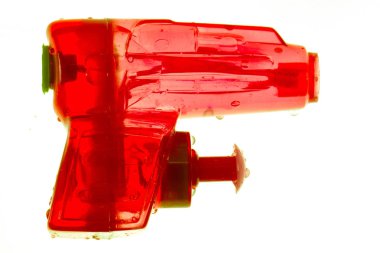 makro kırmızı su tabancası