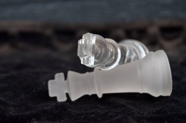 Satranç kavramı, strategy.glass satranç taşları