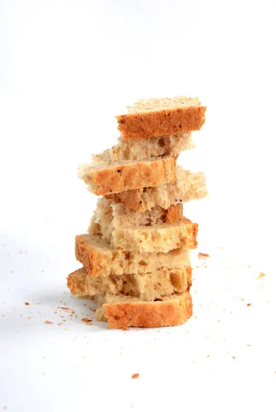 Fatias de pão no fundo branco, imagem de — Fotografia de Stock
