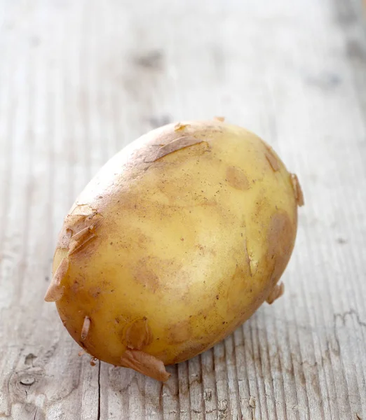 Verduras de primavera, frescas, patatas —  Fotos de Stock