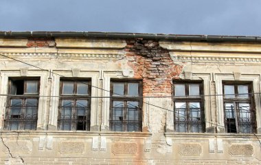 eski bir harap ev Windows