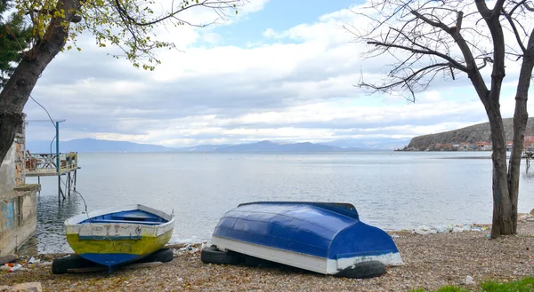 Lago di Ohrid, vista dal villaggio di Lin, Albania — Foto Stock