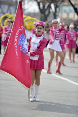 Pirlepe, Makedonya. 18 Şubat 2018-genç öğrencileri--dan Serbia gerçekleştirir çeşitli dans becerilerini sokakta Makedonya Pirlepe şehir içinde yıllık uluslararası karnaval Prochka 2018, sırasında