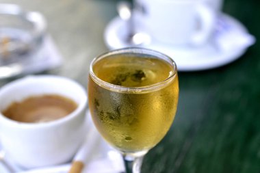 ünlü zolta, sarı, rakia, Makedonya