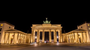 Brandeburg gate, gece, Berlin, Almanya