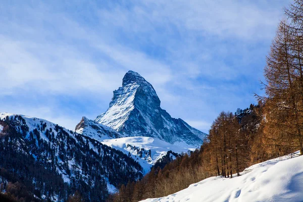 Vista da montanha Matterhorn. Matterhorn, Zermatt, Suíça — Fotografia de Stock
