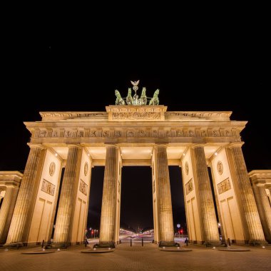 Brandeburg gate, gece, Berlin, Almanya