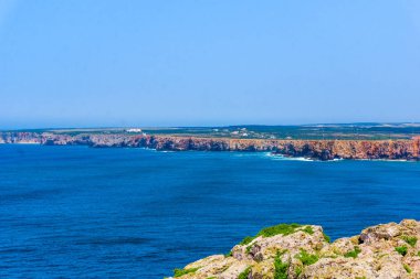 Okyanus dalgası arka plan. Sagres, Algarve, Portu Cliff Sahili