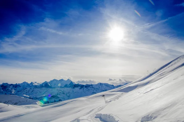 Vackra bergslandskap. Vinter bergen panorama — Stockfoto