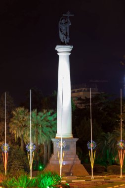 Soch, Rusya - 27 Eylül 2016: Bir st ile anıtsal bir sütun