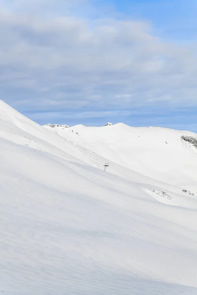 Vue sur les Alpes en Suisse. Paysage hivernal. Papa ! — Photo