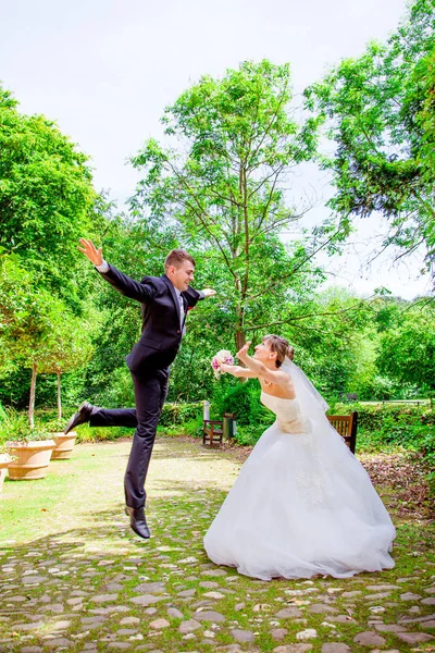 Evli çift. Düğün — Stok fotoğraf