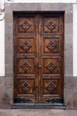 Eski ahşap kapı. Antika kapı