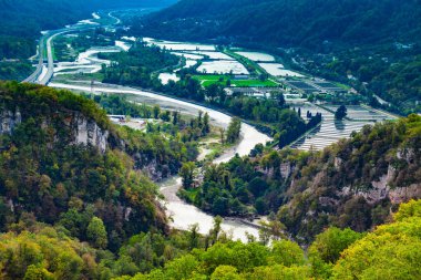 Gorge dünyanın en uzun Asma Yaya Köprüsü ile Vews